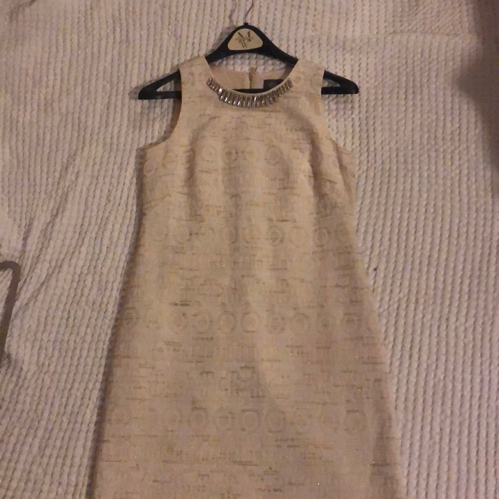 Vince Camuto cream and gold shift dress